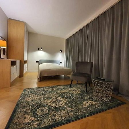 Mlociny Metro Apartment 3 Varşovia Exterior foto