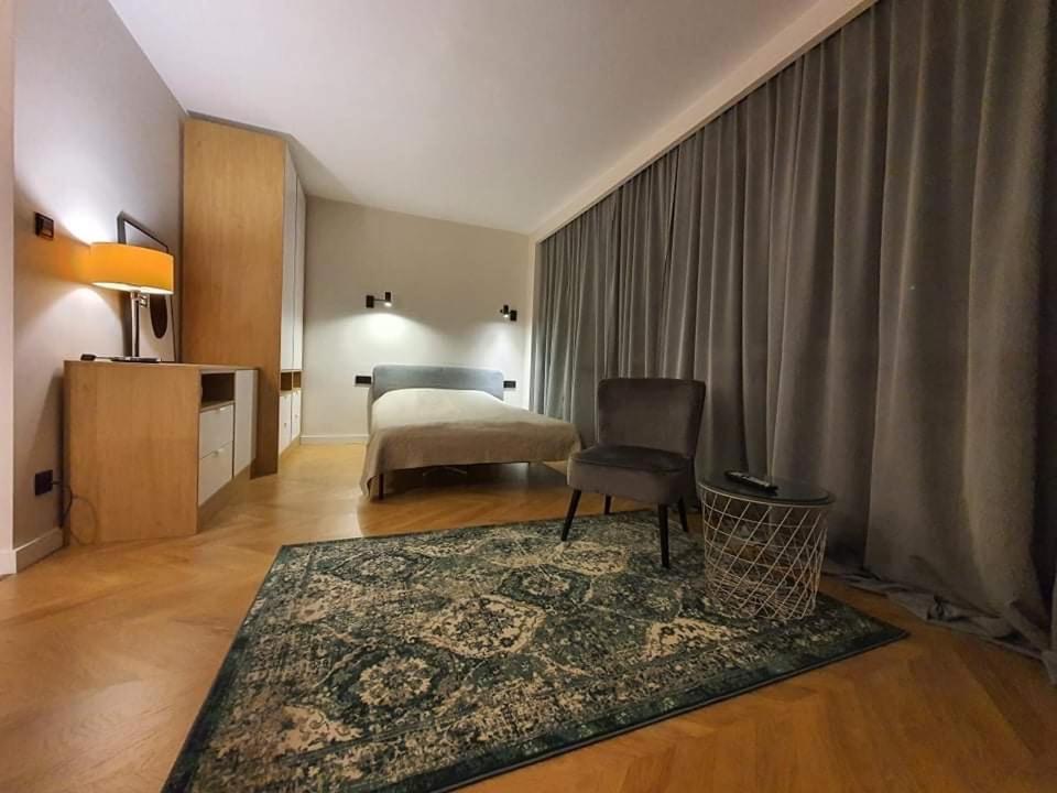 Mlociny Metro Apartment 3 Varşovia Exterior foto