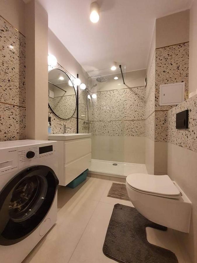 Mlociny Metro Apartment 3 Varşovia Exterior foto